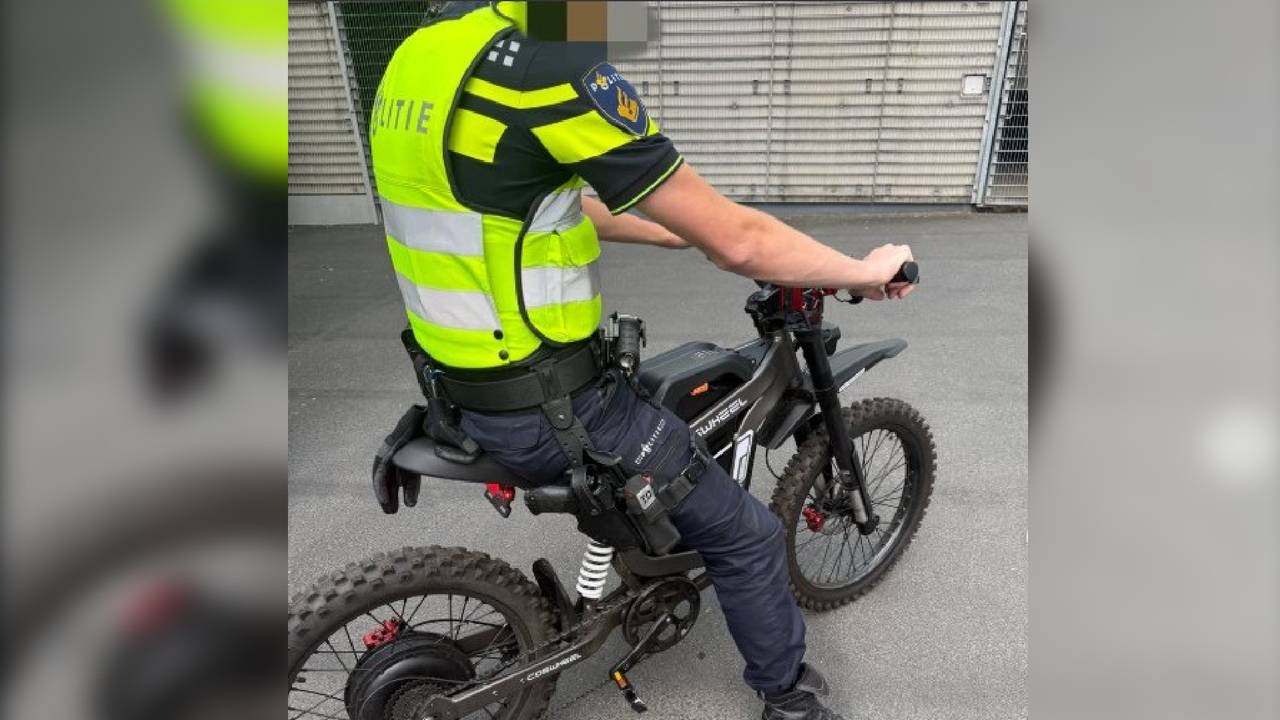 Driver on fat bike travels 100 kilometers per hour