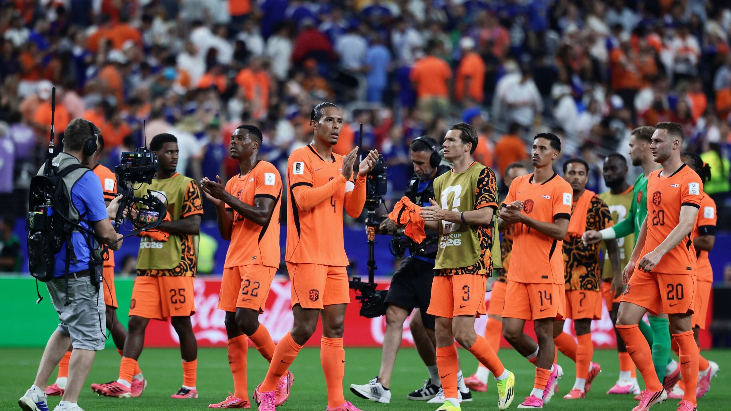 Dutch team on report: one failing grade and compliments for Crysencio Summerville