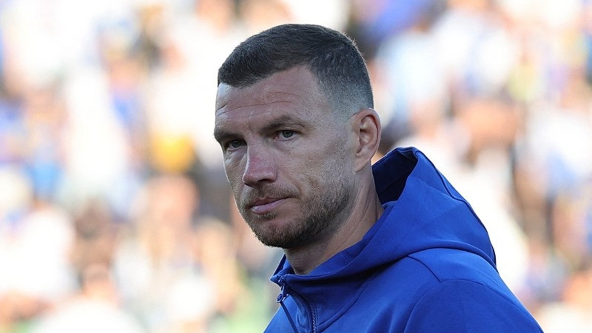 Edin Dzeko wrote a letter to children in Bosnia and Herzegovina! – Latest football news