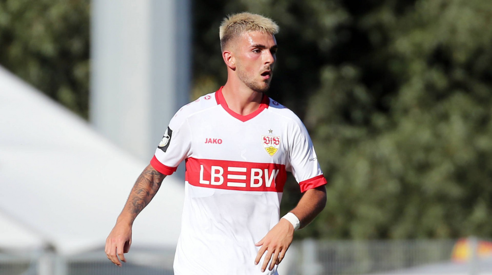 Eintracht Braunschweig secures di Benedetto from VfB Stuttgart