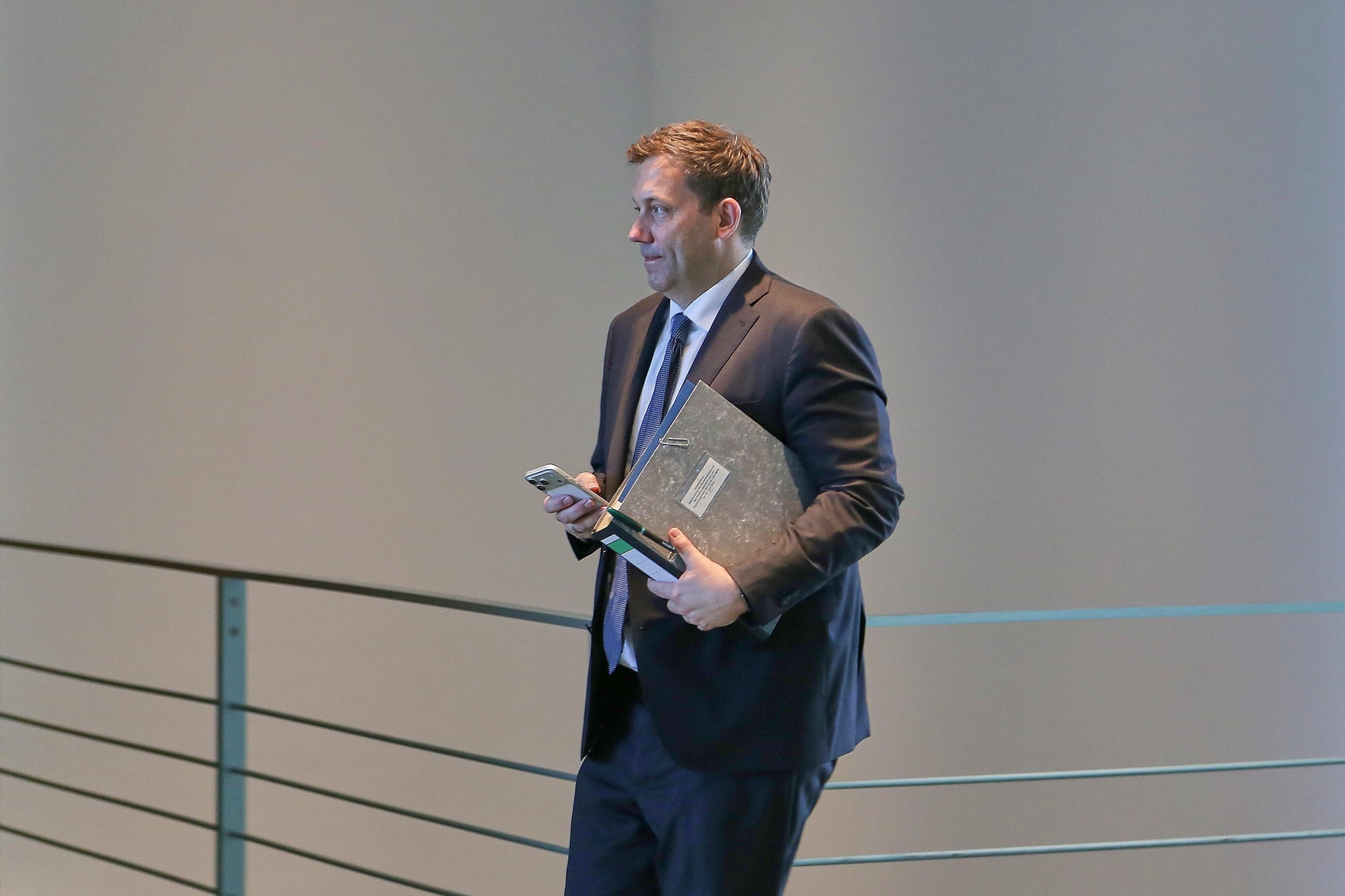 End of Bitcoin Holding Period? Government Decision Reportedly Finalized