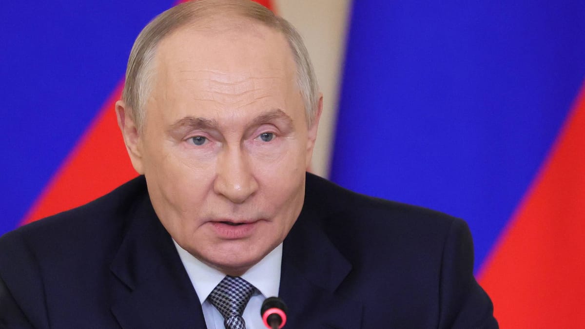 Ex-Soldier Threatens Putin: “Army May Turn Weapons Against Kremlin”