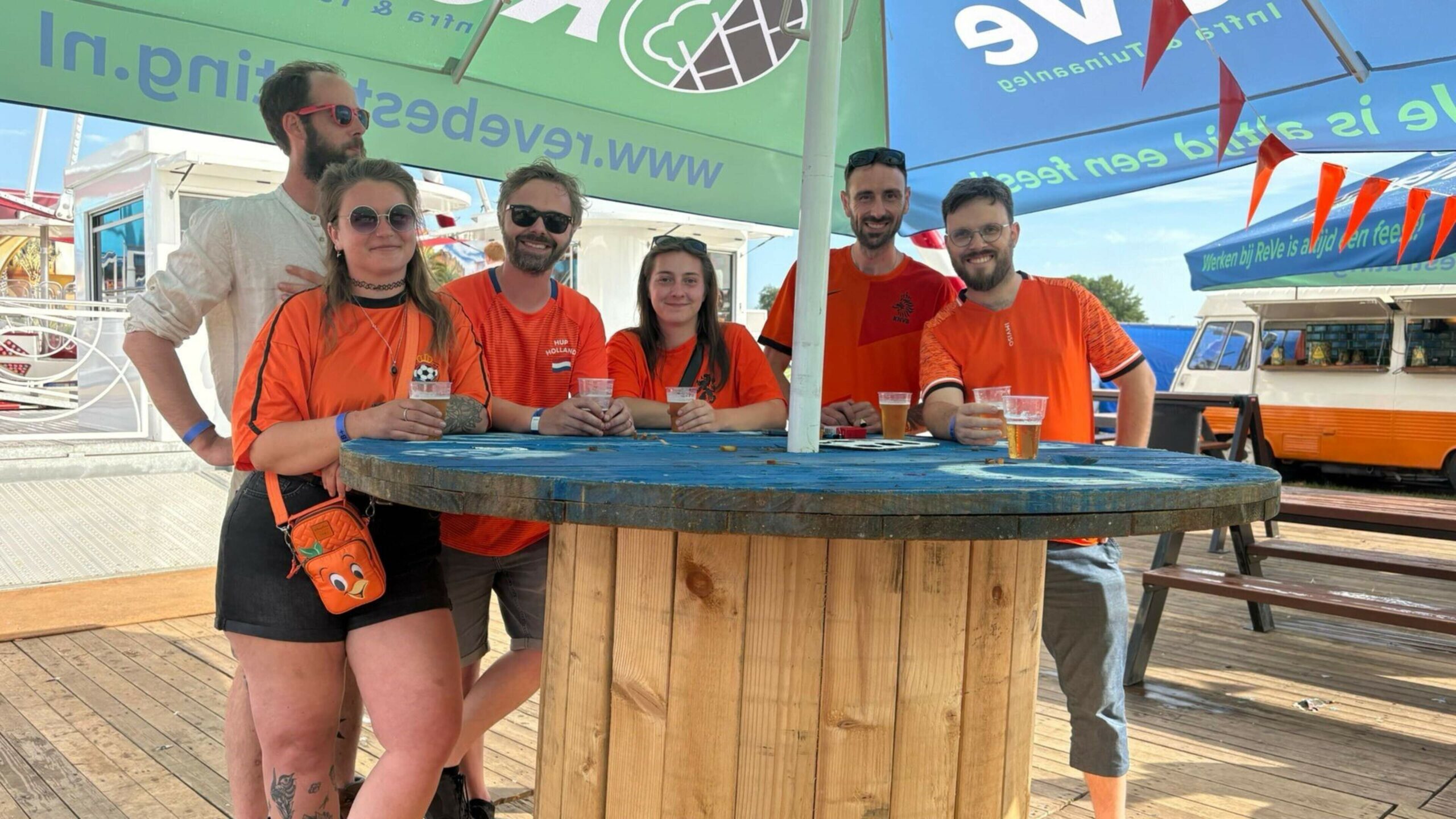 Festival goers change plans for Oranje: ‘It’s time to go home’