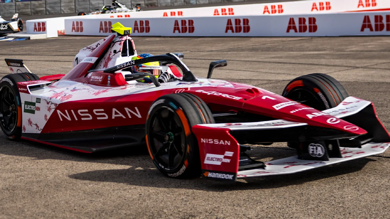 Formula E returns to Sanya: Jake Dennis secures pole for Andretti | Motorsport