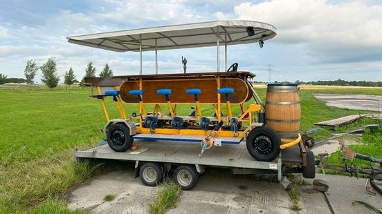 From beer bike to story bike: theater makers want to give Drentsche Aa a voice