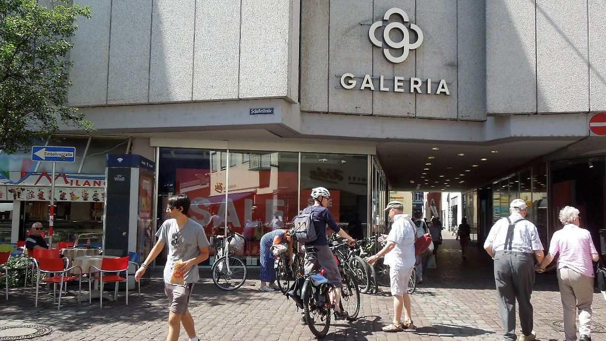 Galeria Faces Store Closures: Receives €160 Million Loan for Overhaul