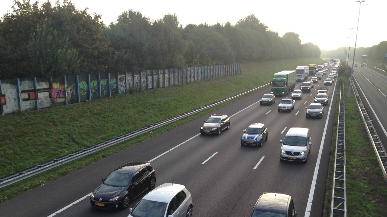 Heavy traffic jam on A58 towards Tilburg due to accident