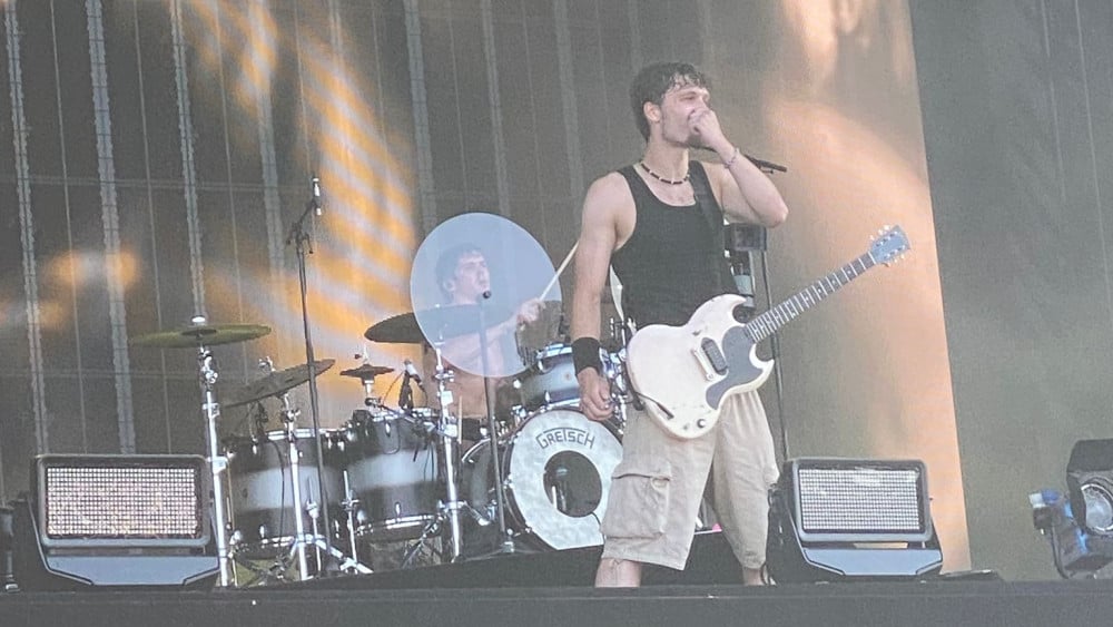 Hoornse Cem plays with Yungblud on the main stage Pinkpop: “My phone has exploded”