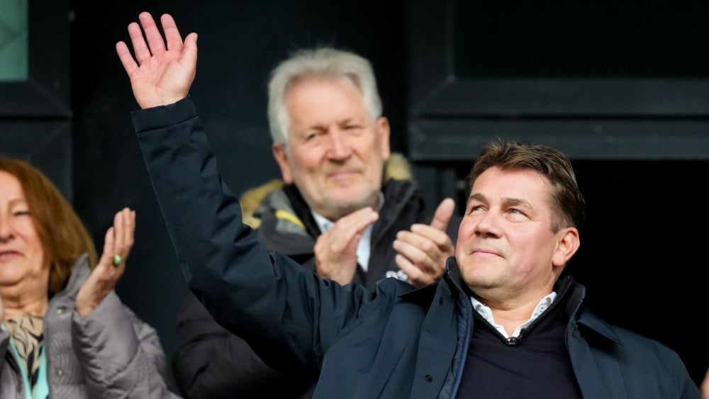 How Max Huiberts did not end up in a brasserie in Zwolle, but helped AZ to the top