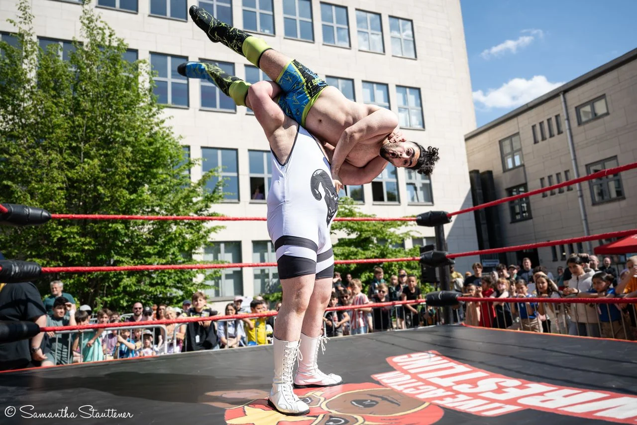 Rik 'Stormram' Slager in a show (photo: Samantha Stauttener).
