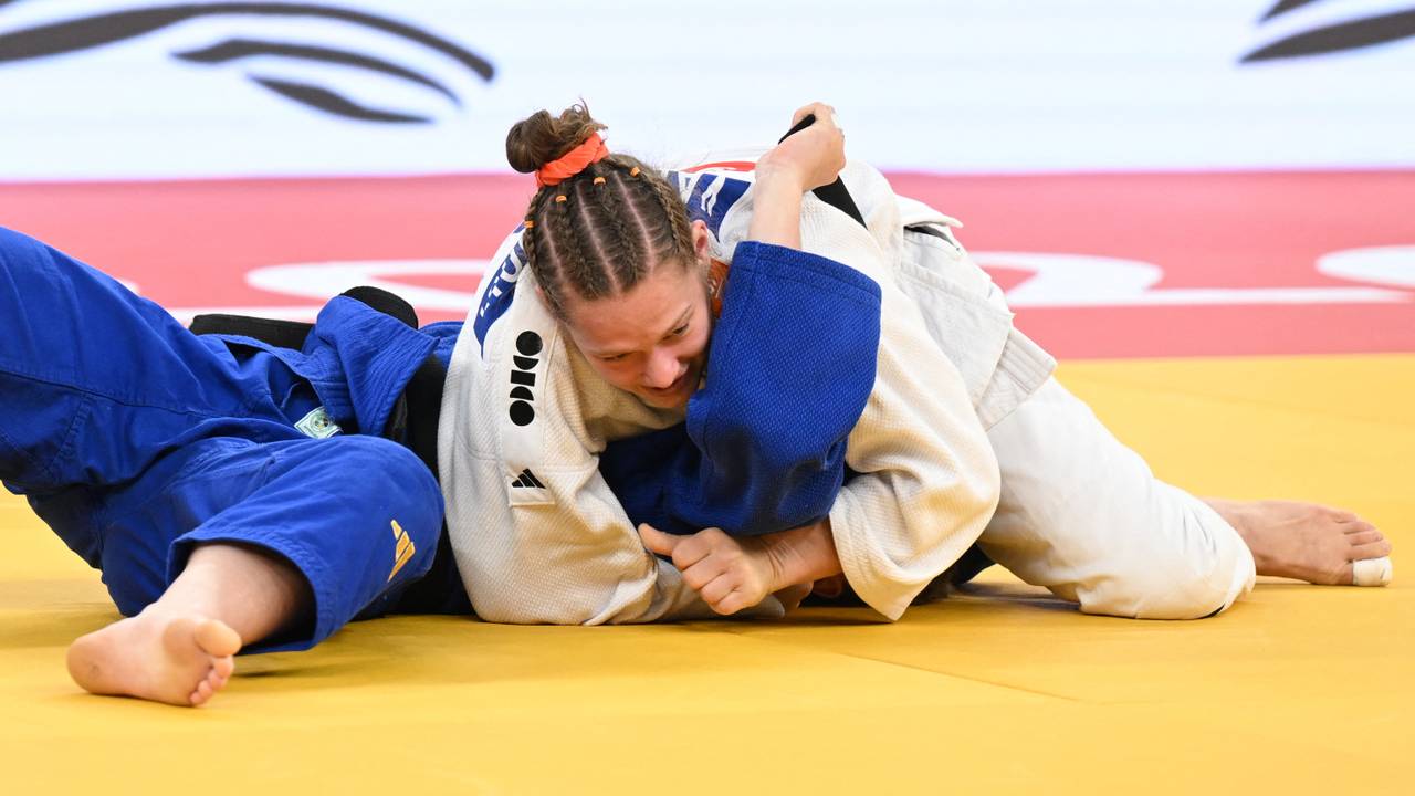 Judoka Joanne van Lieshout conquers silver at the Grand Slam tournament