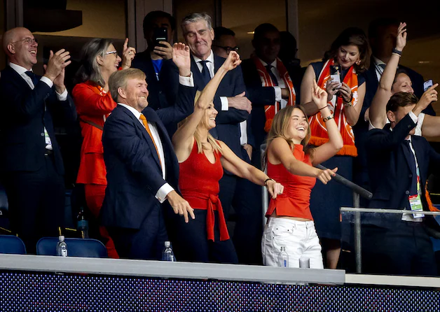 There was also great joy in the stands among the Oranjes.