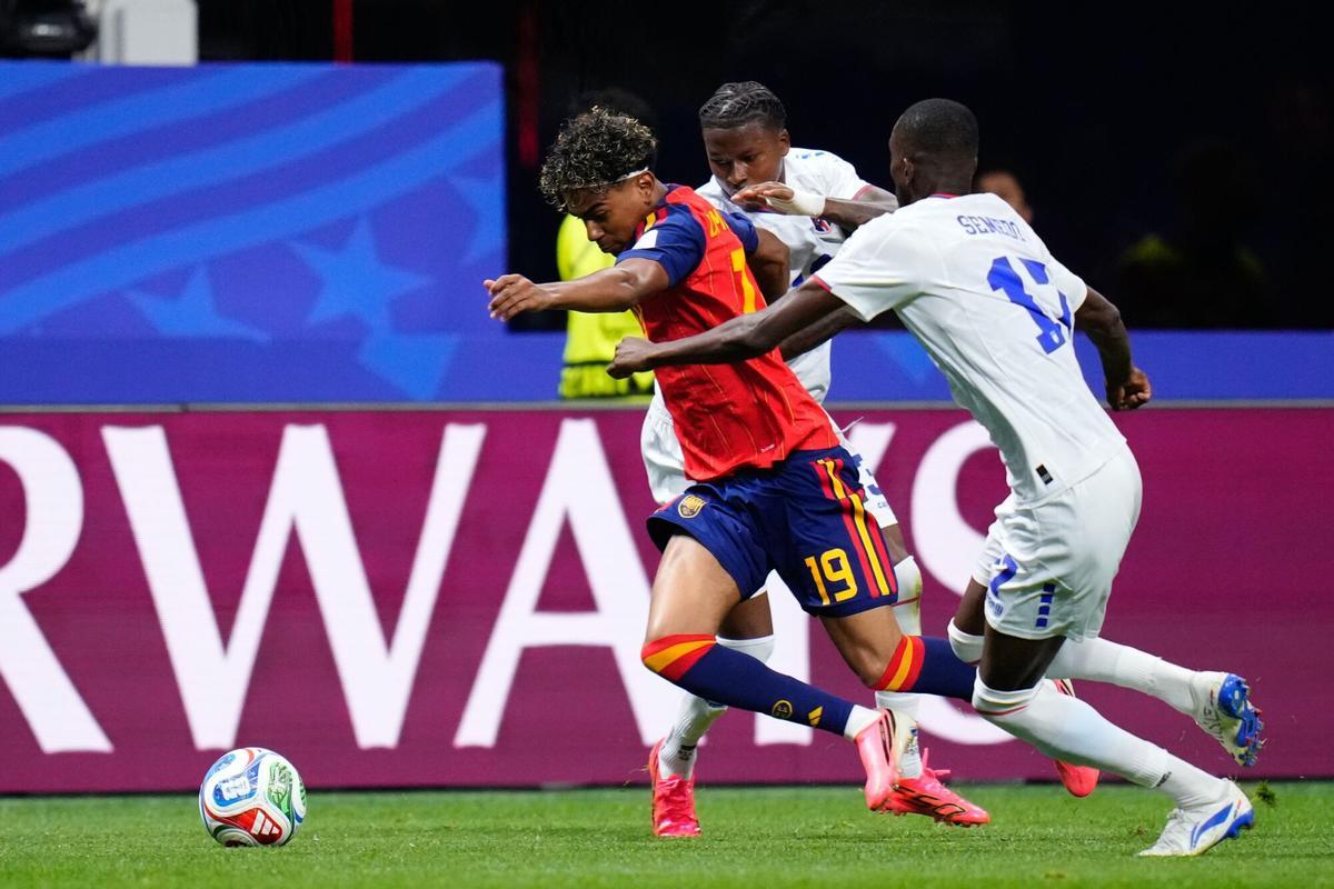Lamine Yamal: “It’s something that I don’t understand. For you, Spain is very bad now”