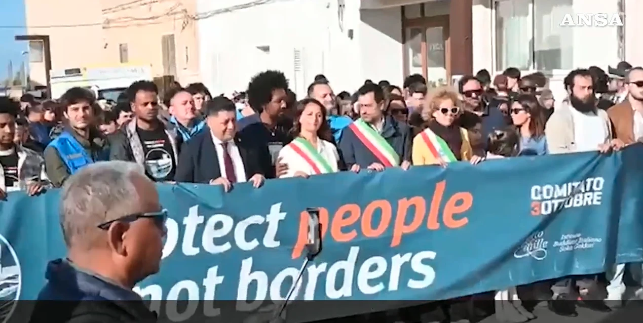 Lampedusa, among the humanitarian workers who help migrants, mental health