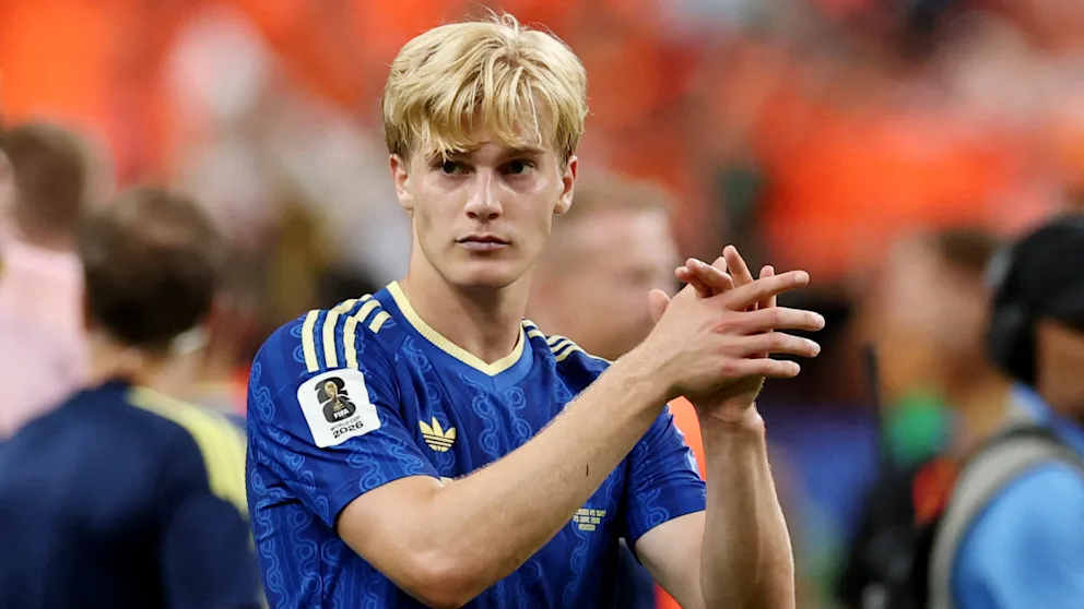 Lucas Bergvall Wants to Leave Tottenham: What’s Next for the Young Star?