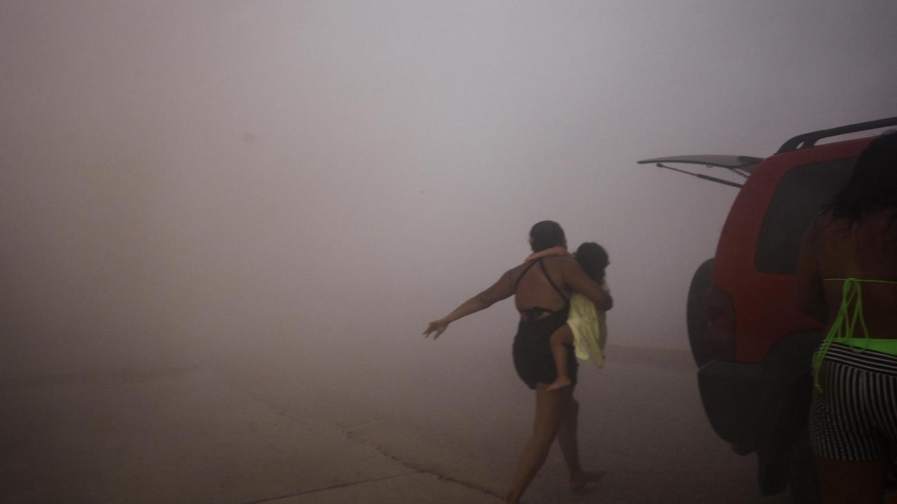 Major Earthquakes Rock Venezuela: Over 32 Dead and Hundreds Injured