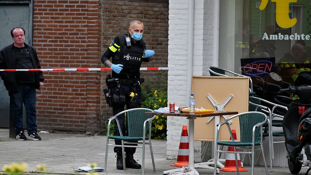 Man shot on the terrace of a chip shop in Tilburg: suspect (36) arrested
