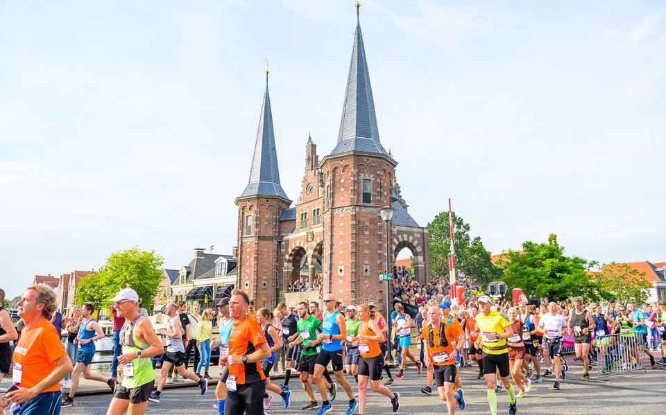 Marathon Sneek canceled after fuss about the first aid plan of Groningen fake ambulance brother