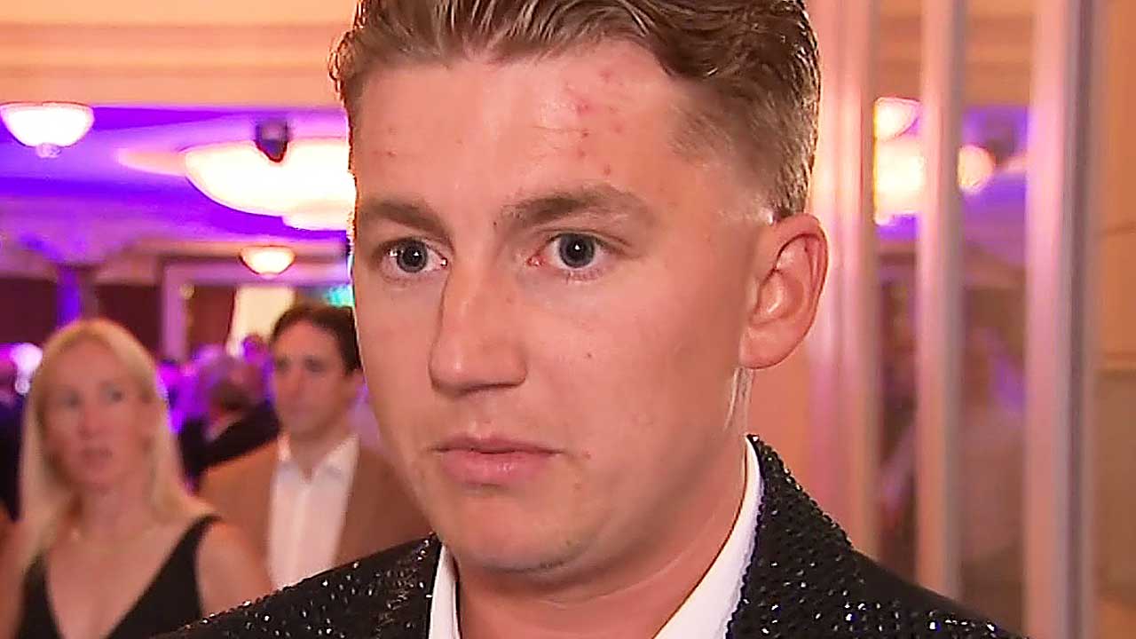 Mart Hoogkamer surprised with pimples: ‘How is this possible at his age?’