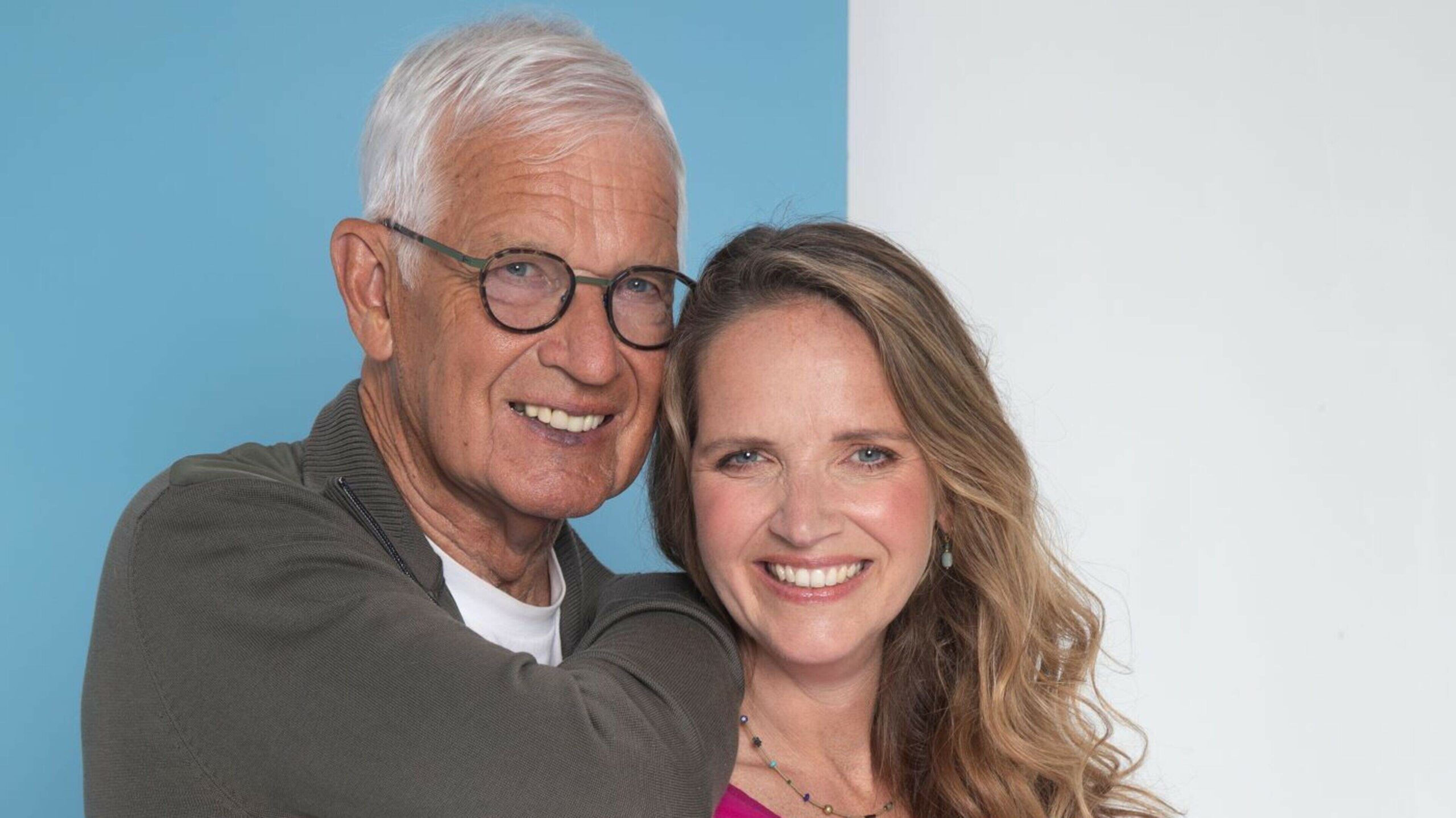 Martine (45) looks exactly like father Bert (78): ‘I think it’s very clever how he deals with his diagnosis’