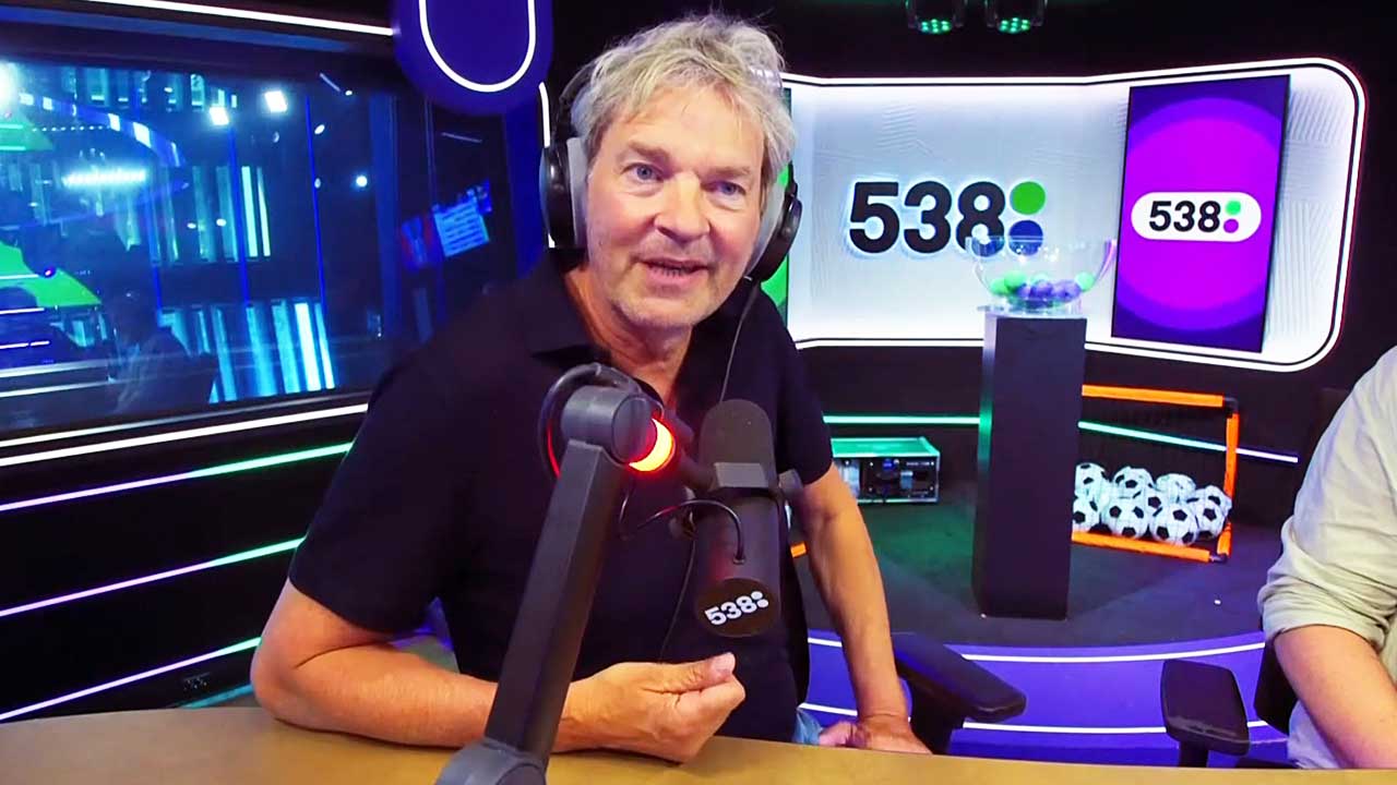 Matthijs van Nieuwkerk is hit after a question about SBS 6: ‘Ungrateful’