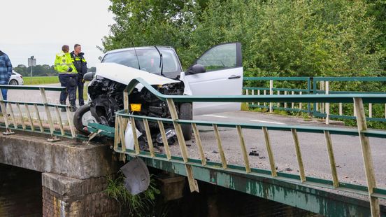 Minor drives car into bridge railing in Wijster
