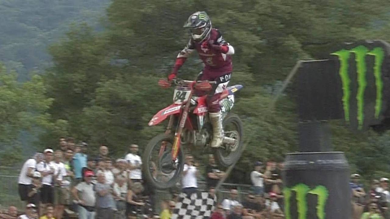 Motocross rider Jeffrey Herlings wins Italian GP