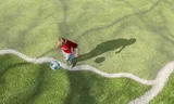 NRC and Trouw win journalistic prize De Loep for series ‘De Voetbalfabriek’