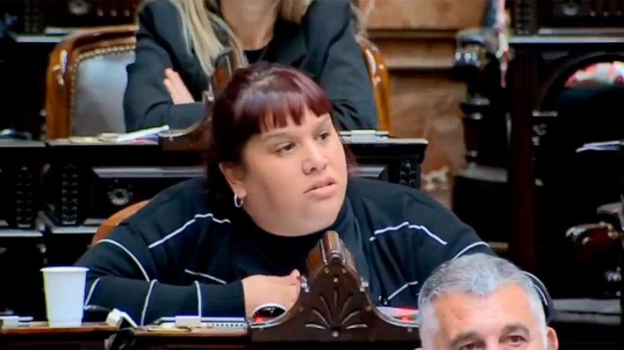 Natalia Zaracho presents her book in Madrid