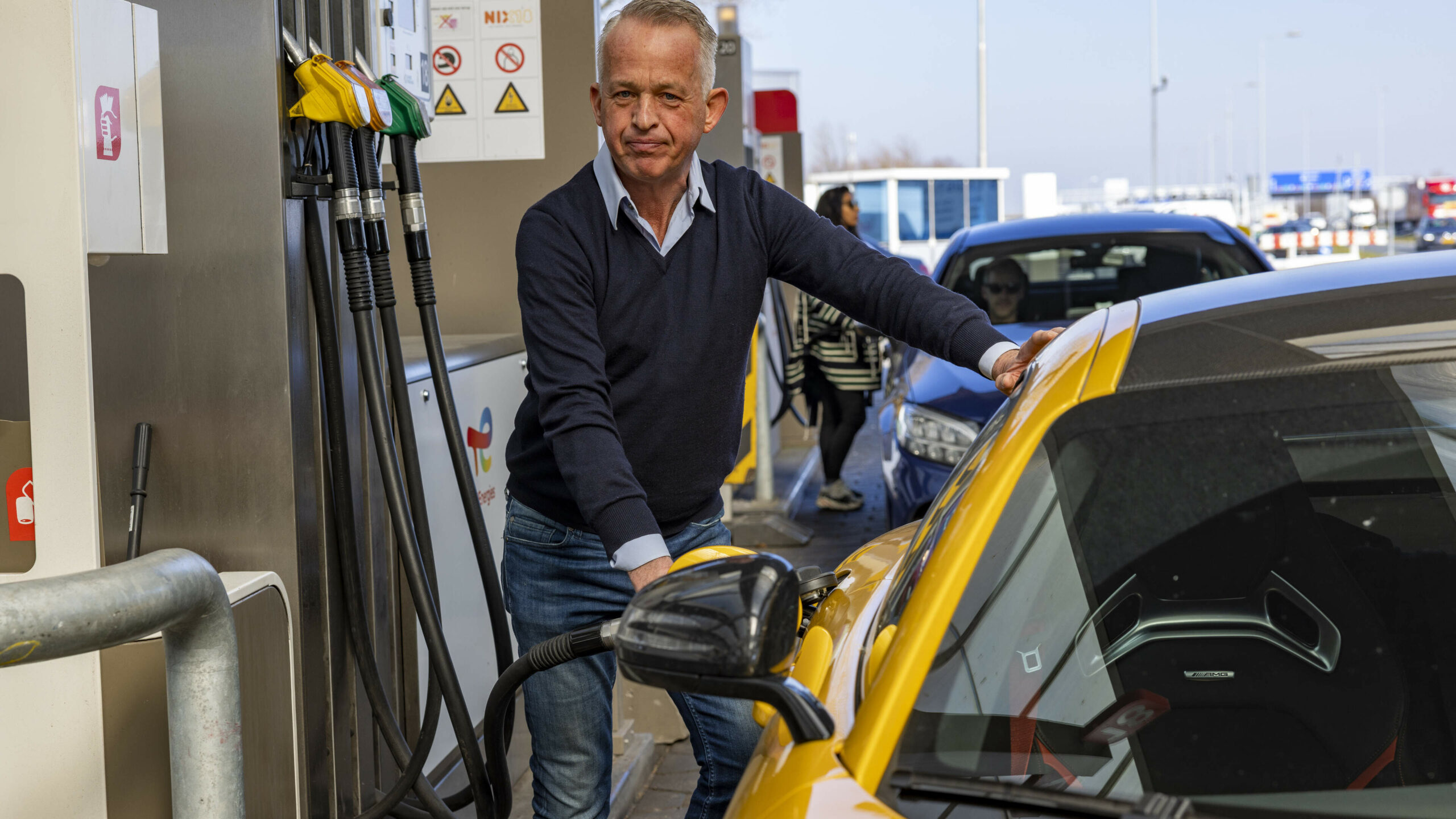 New missile attacks Iran and US drive up oil price: this is what you will notice at the pump: ‘Oil scarcity for at least three more months’