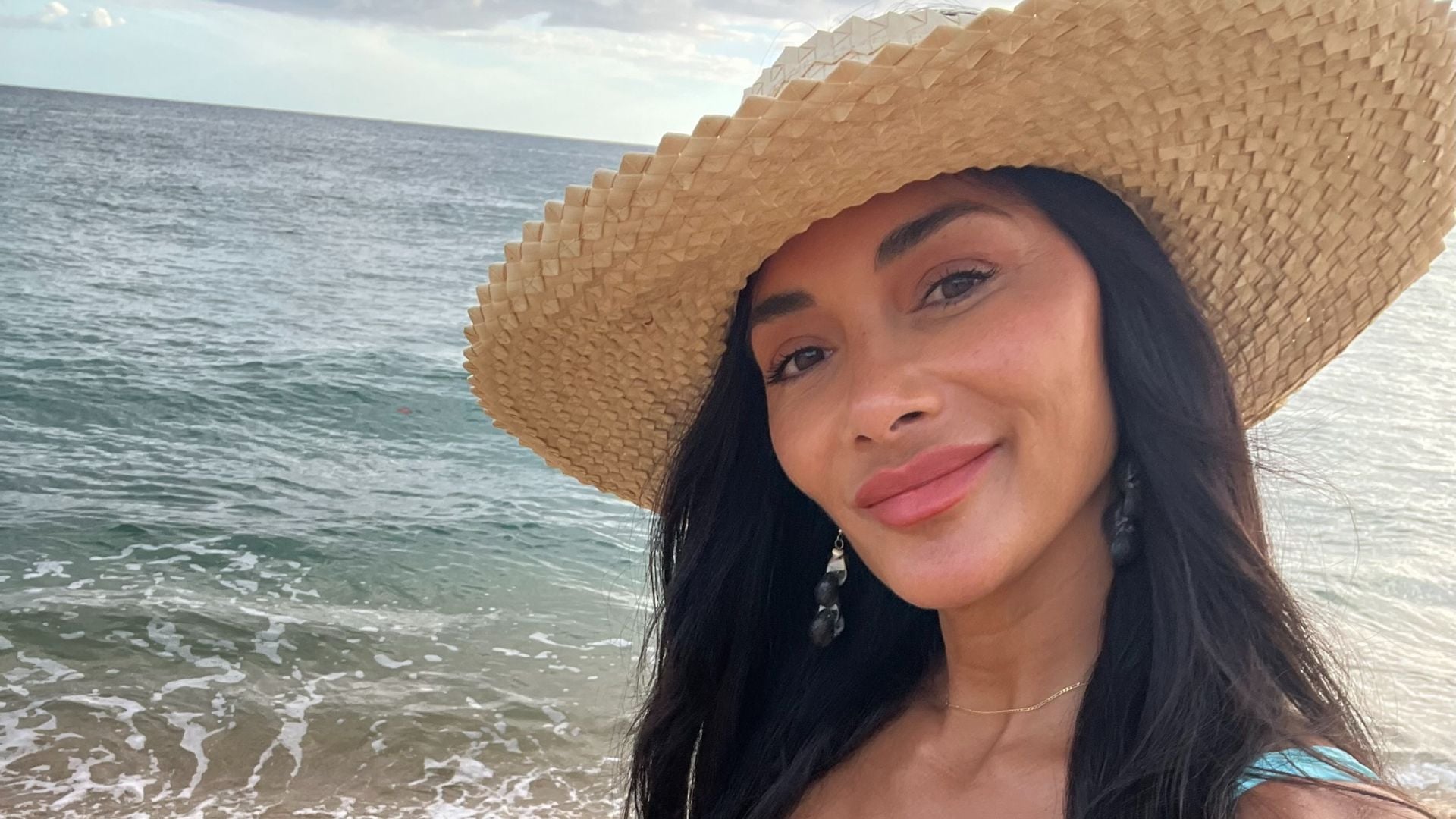 Nicole Scherzinger Celebrates 48th Birthday flaunting Her Stunning Bikini Body