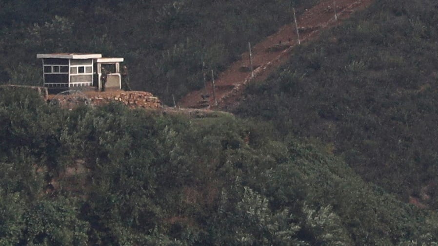 North Korean Soldier Defies Kim Jong-un: Successful Escape to South Korea