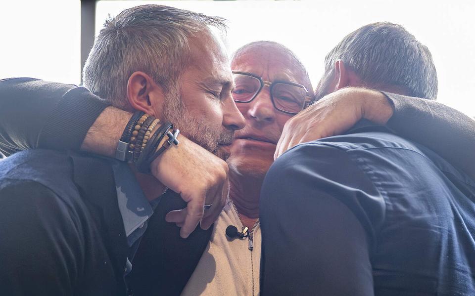 Now that Jan van Dijk has retired as coach, ‘Mister FC Groningen’ becomes a quiet supporter. ‘When he doesn’t smell the grass, he is very nice and sweet’