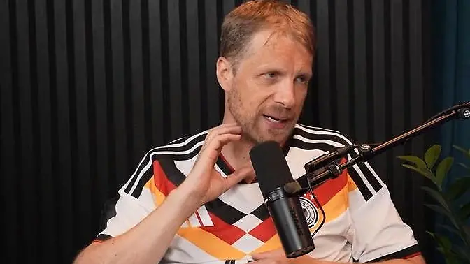 Oliver Pocher Questions Amira Aly’s Pregnancy: Blähbauch or Baby Bump?