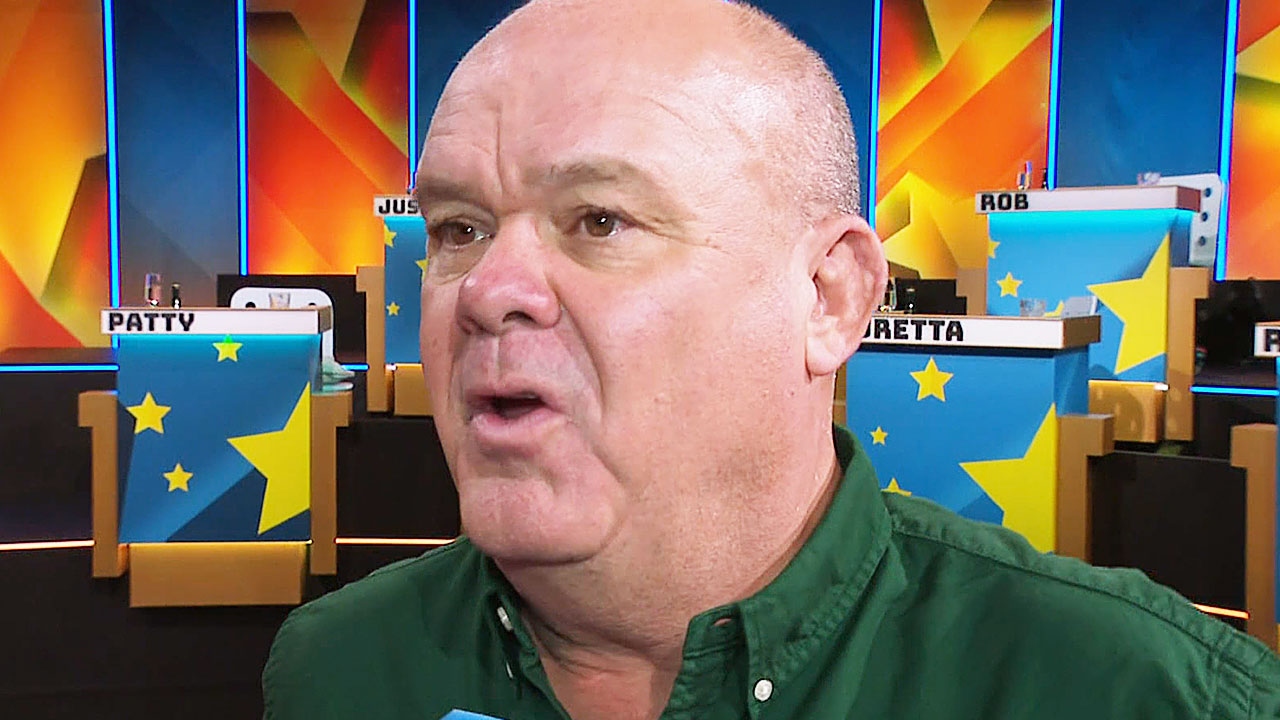 Paul de Leeuw completely fails as a podcast host: ‘Really puke-like’