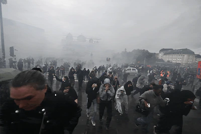 Politie arrested eight relschoppers during the protest march in Brussels: “Molotov cocktails taken in beslag”