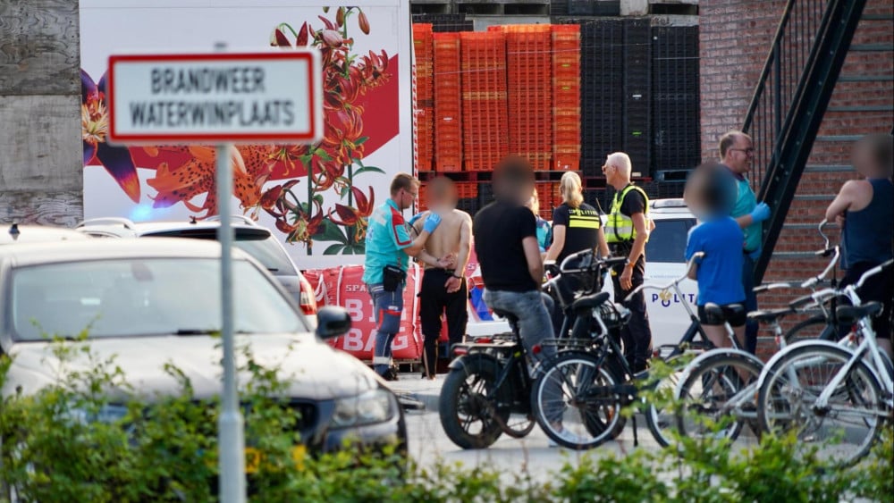 Possible stabbing during an argument in Andijk, an arrest