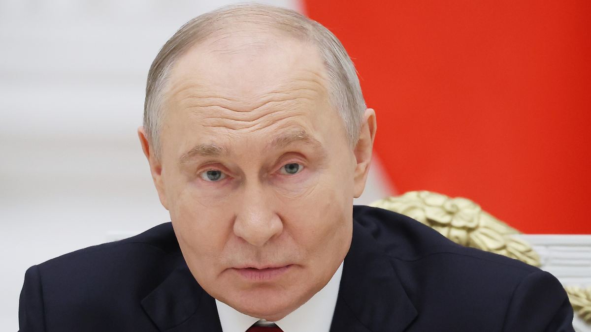 Putin’s Grievance: “Unprecedented Pressure” from the West Amid Sanctions