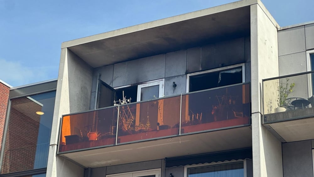 Resident taken to hospital with burns after house fire in Purmerend