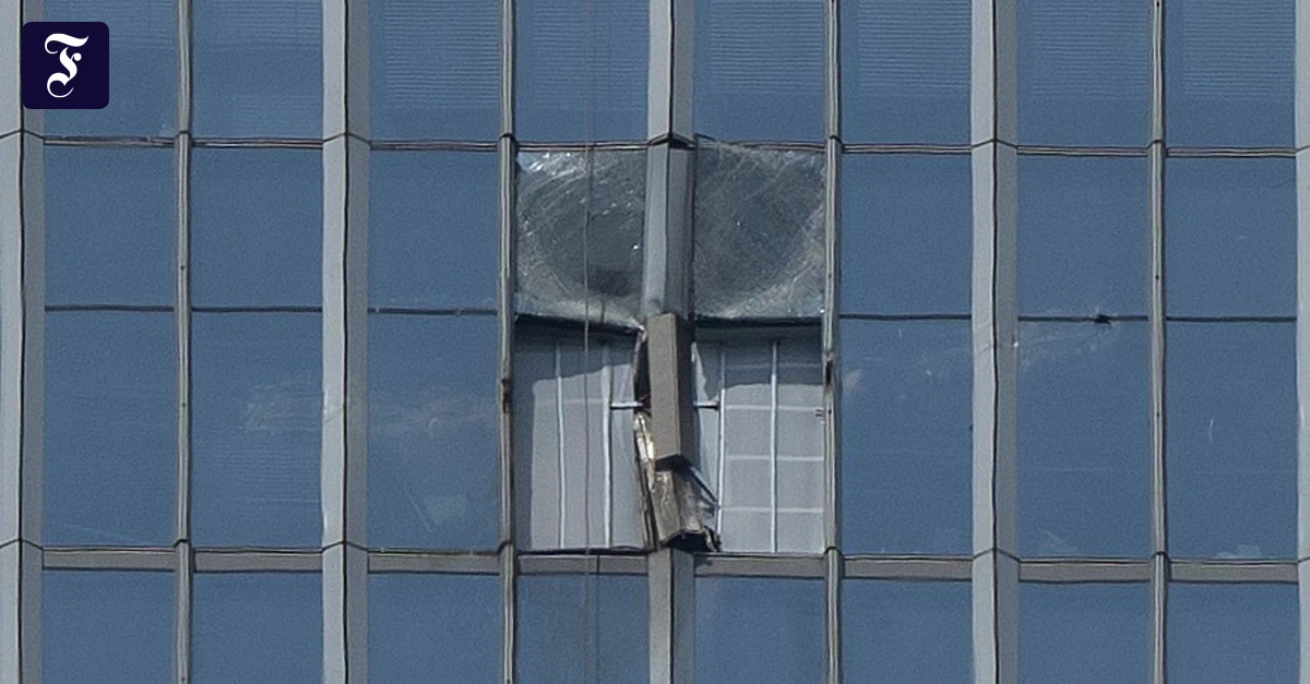 Small Plane Crash Sparks Alarm Among China’s Powerful Elite