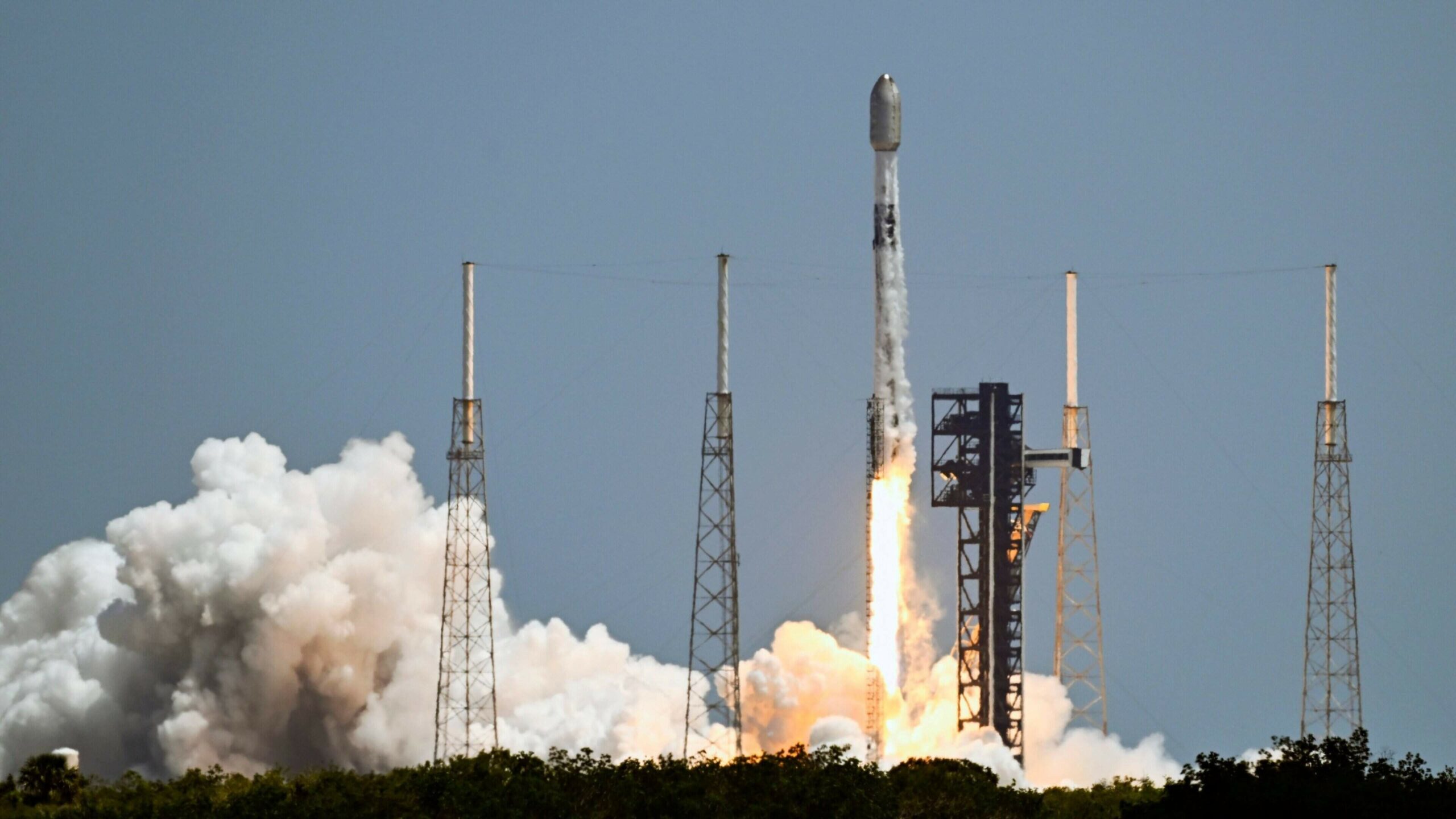 SpaceX makes major acquisition and overtakes Amazon in market value