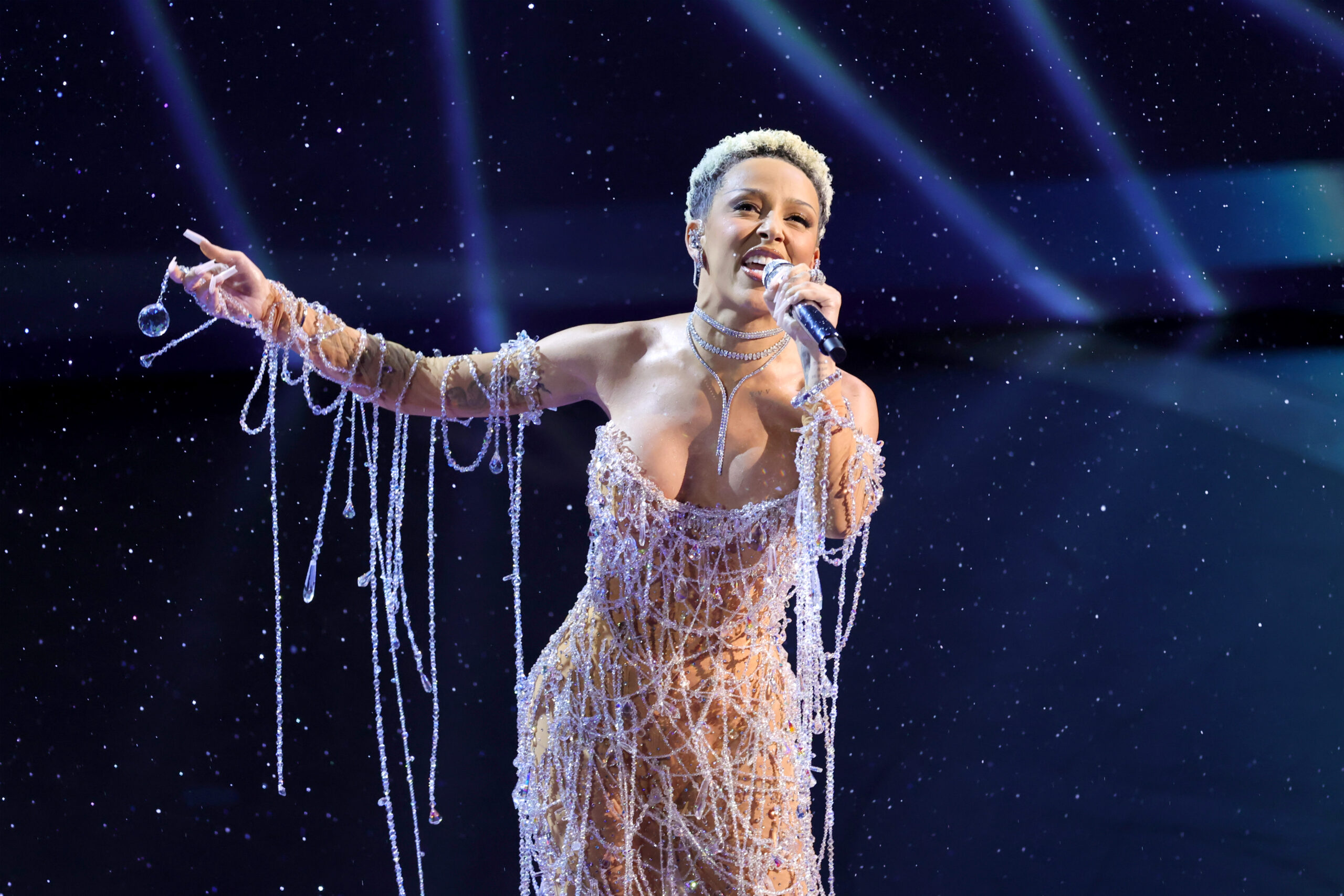 Storm drama at Primavera Sounds: Doja Cat & Massive Attack are canceled