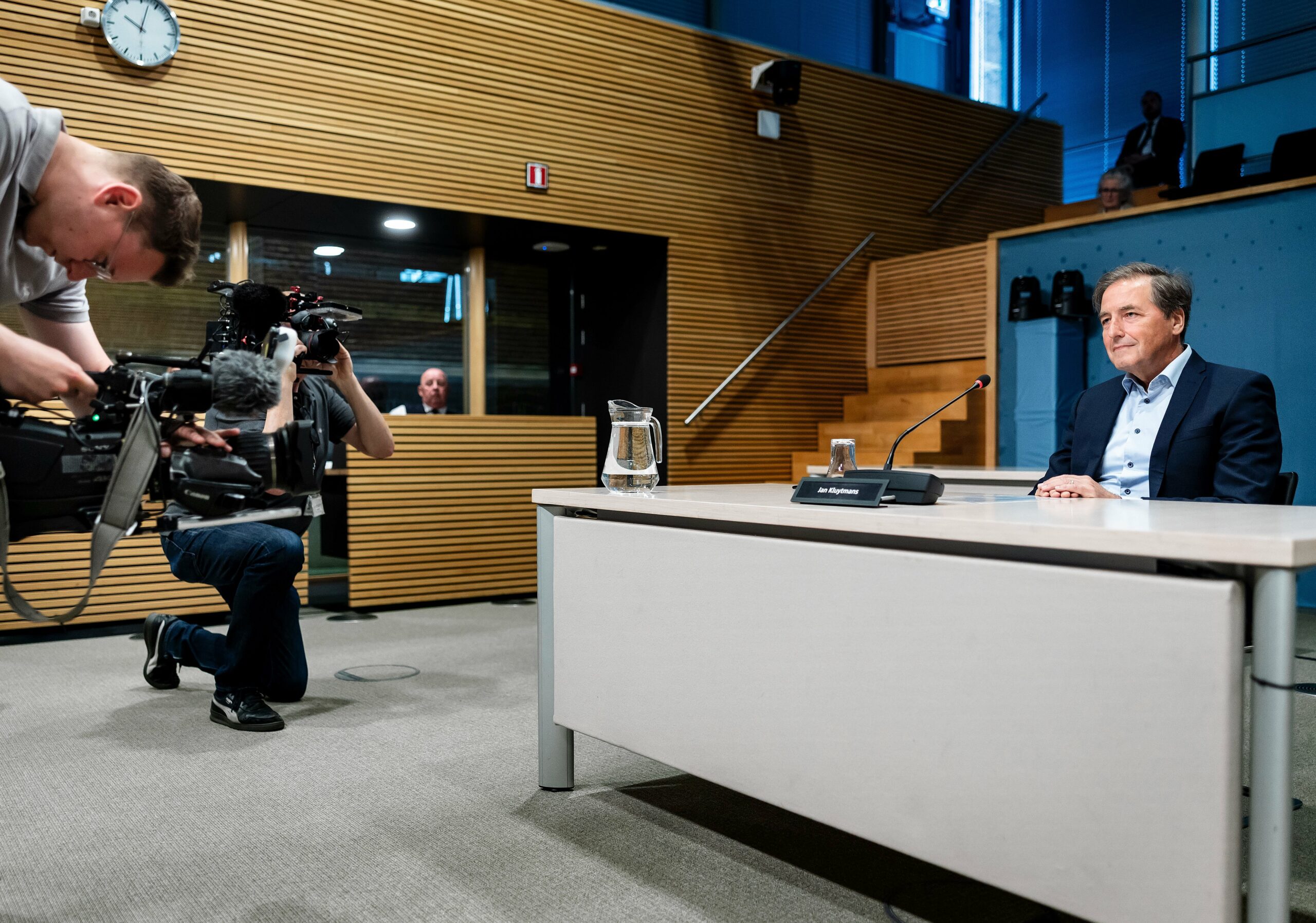 The inexperienced committee members receive little self-reflection from the first seven witnesses in the corona inquiry committee