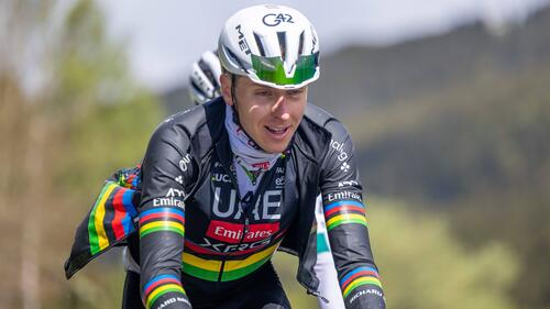 Tour de France: UAE boss warns Pogacar about Seixas and Vingegaard