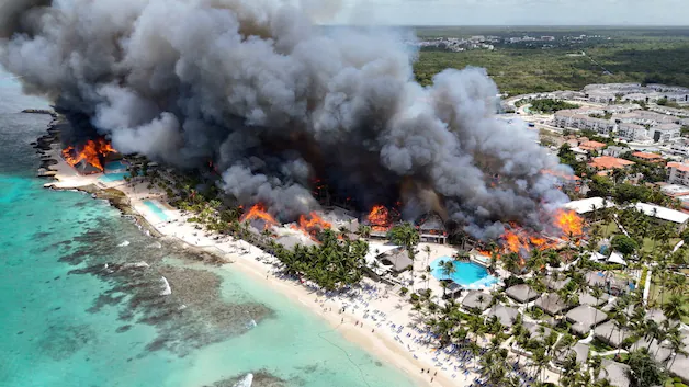 1700 holidaymakers were evacuated