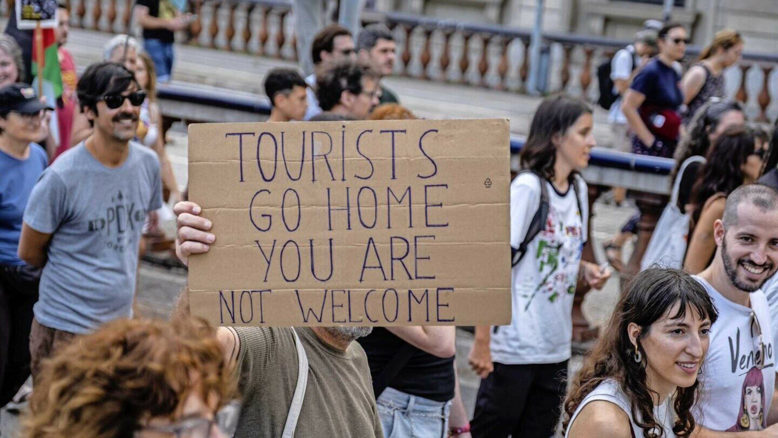 Tourists in Spain beware, here the locals would rather lose you than be rich: ‘Your holiday, my misery’