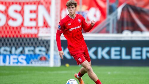 Transfer ticker: Frankfurt fights for the Oranje jewel