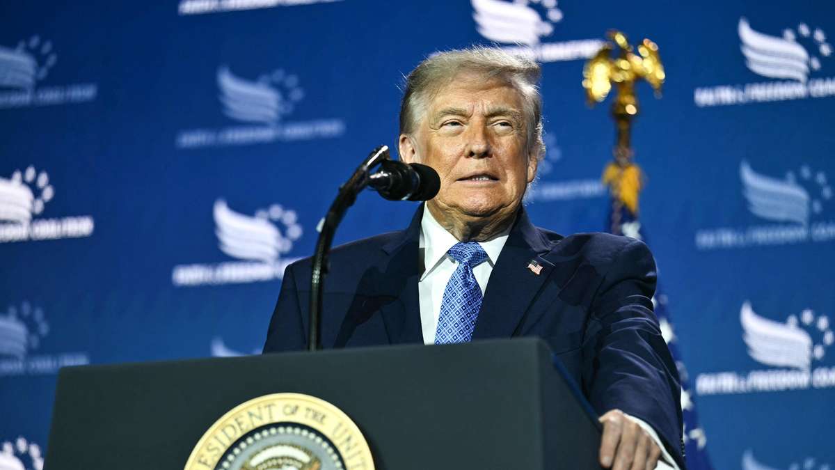Trump Escalates Campaign Against Left-Wing Democrats in the U.S.