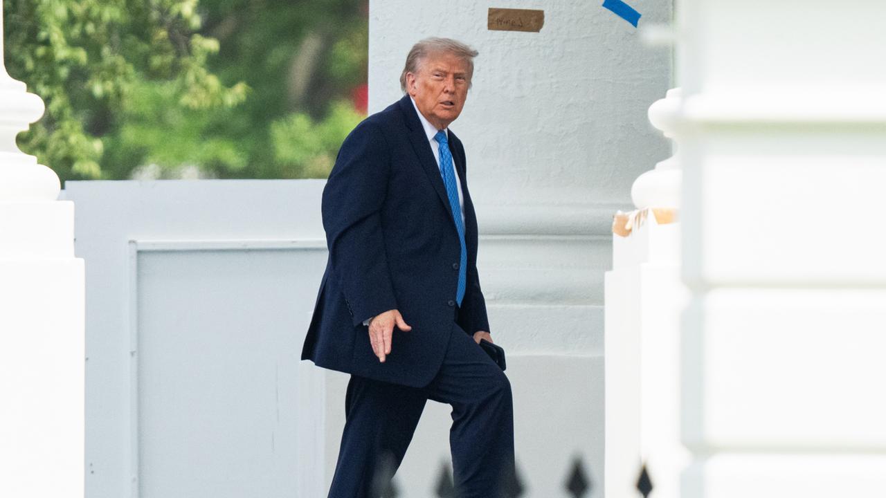 Trump Threatens EU Nations with 100% Tariffs Over Digital Tax Disputes