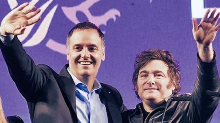Manuel Adorni and Javier Milei